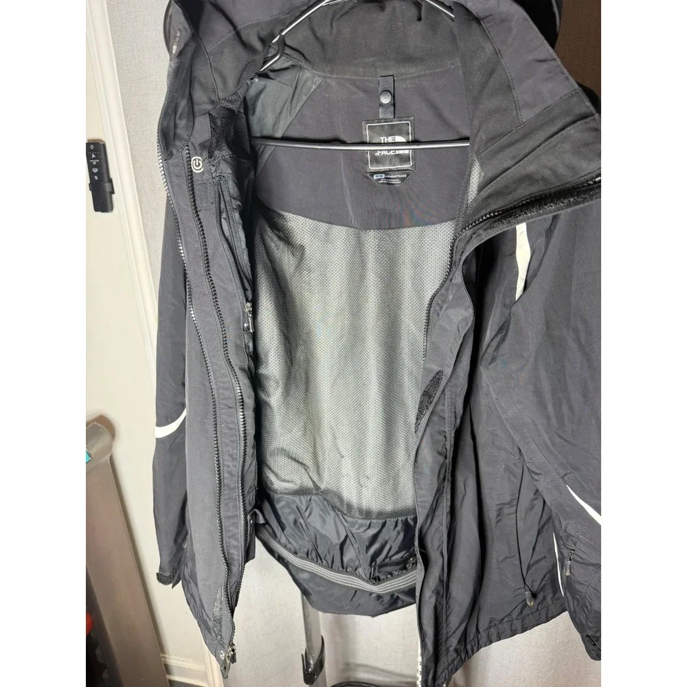 The North Face HyVent Hooded Ski Jacket Black White Piping Mens Small Medium